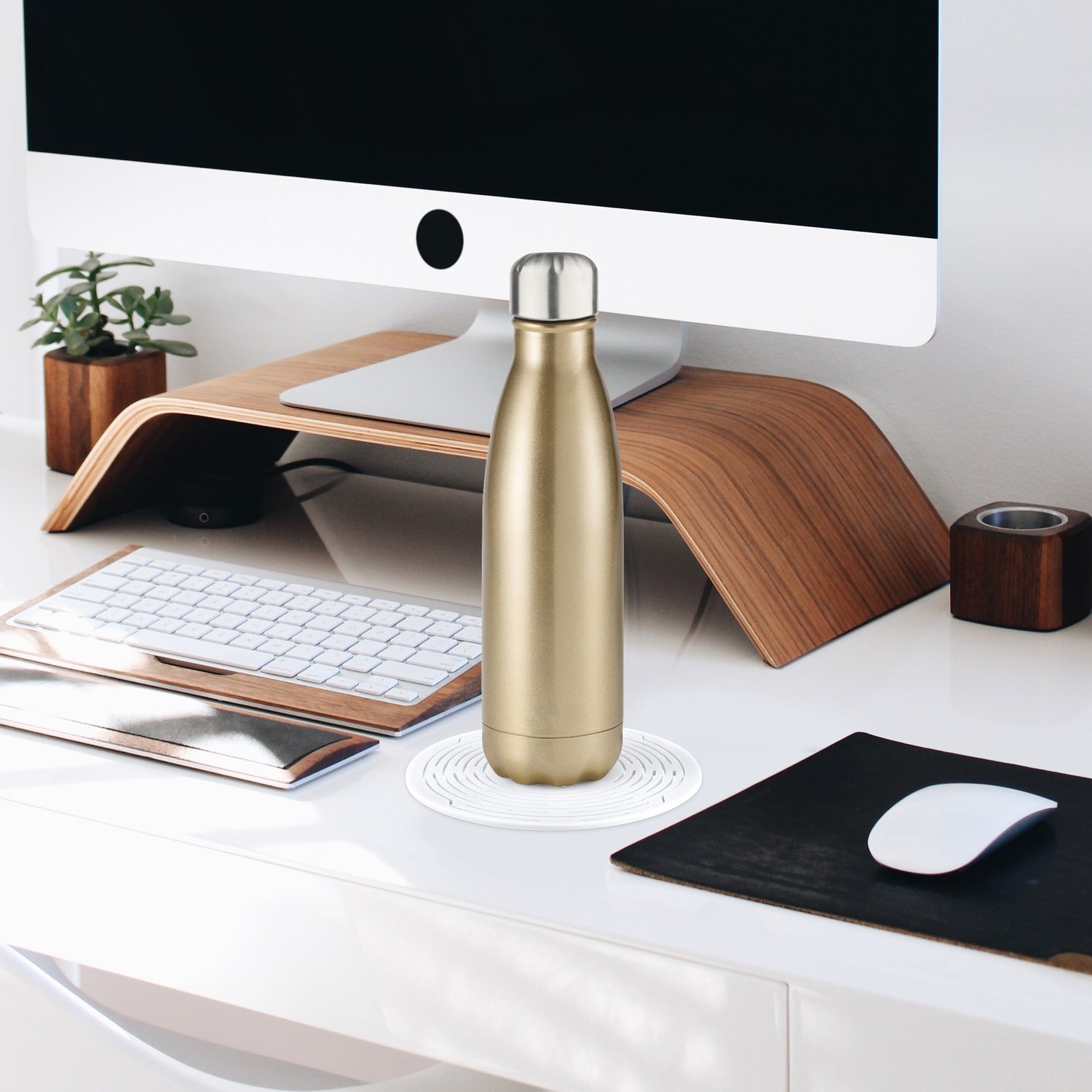 Everyday Up&Away Collapsible Silicone Bottle Bag - White